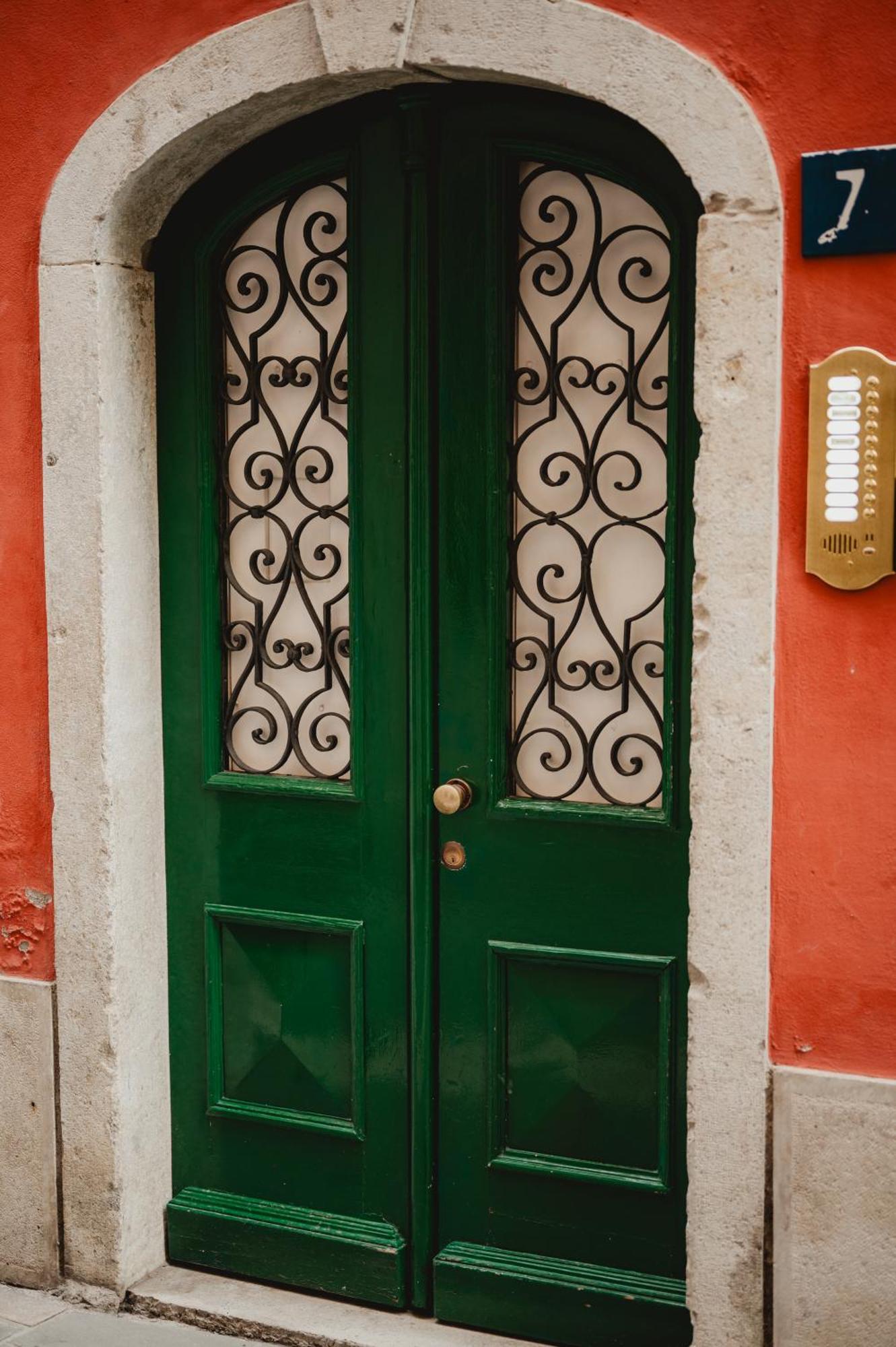 Monolocale Marino In Centro Storico Apartment Trieste Exterior photo